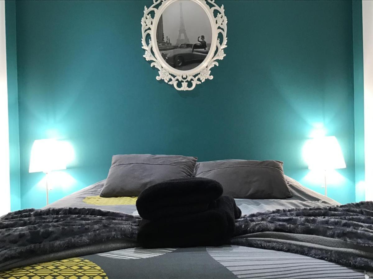 Appartement Medicis Avec Garage Honfleur Exteriör bild